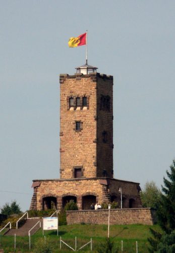 Der Galgenbergturm in Elversberg