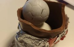 Ein kaputter Schokoweihnachtsmann